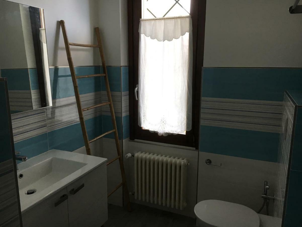 Bed & Breakfast Elleboro Carugo